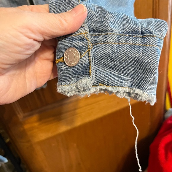 Refuge Denim Jacket with Patches size Medium - Picture 8 of 14